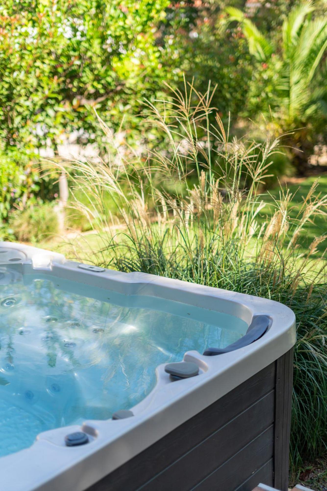 Klaritz Luxury Suites Lassi  Dış mekan fotoğraf
