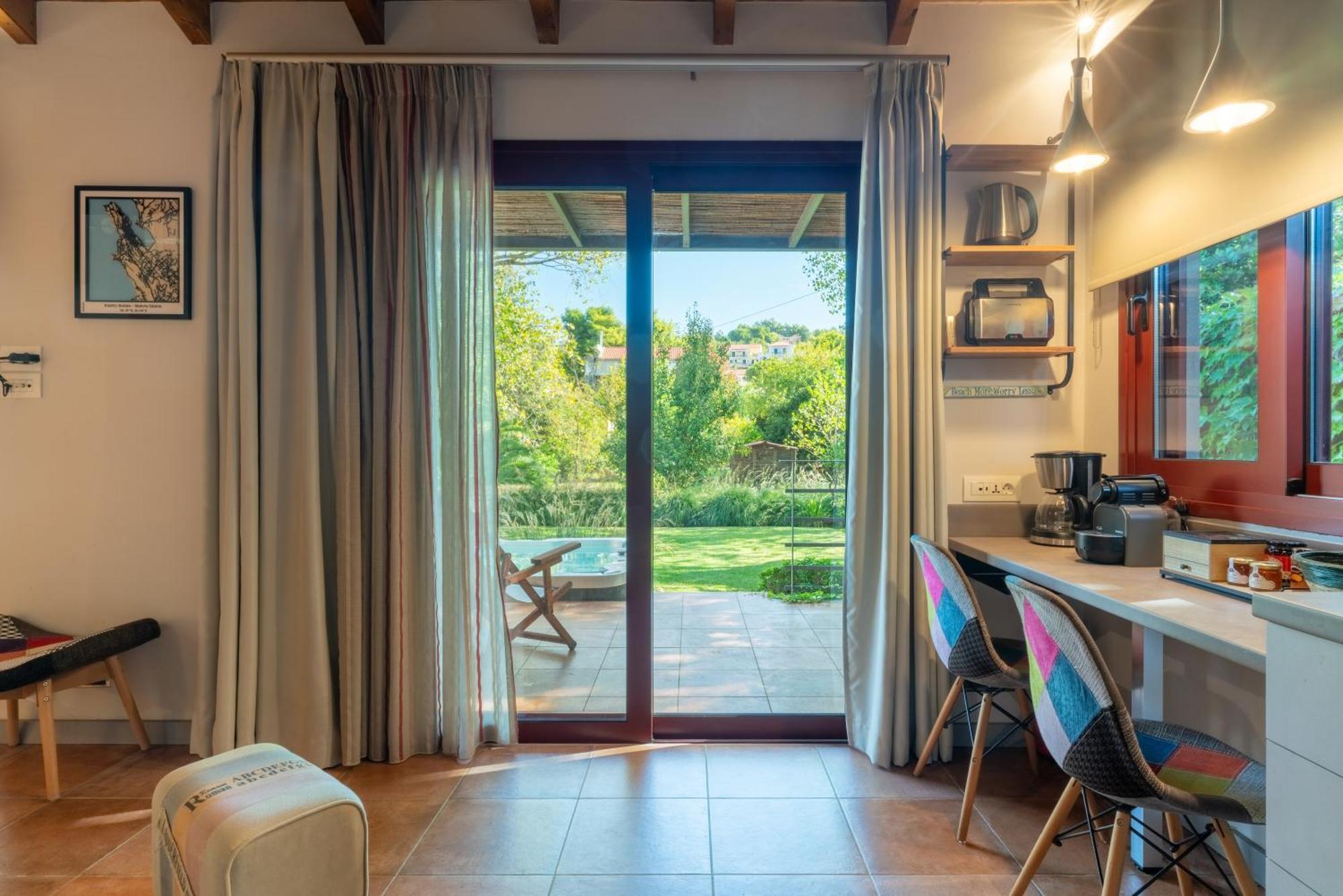 Klaritz Luxury Suites Lassi  Dış mekan fotoğraf