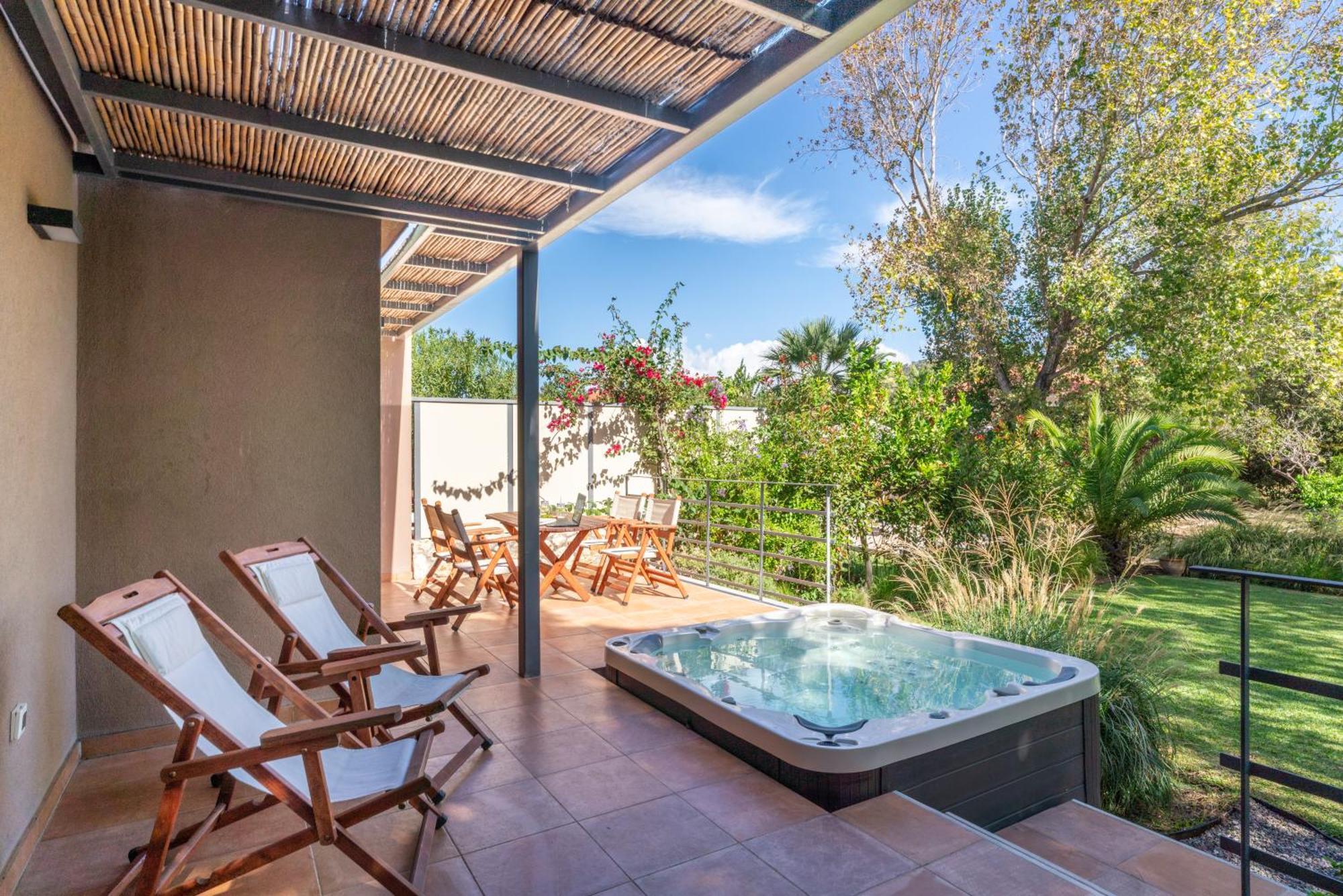 Klaritz Luxury Suites Lassi  Dış mekan fotoğraf